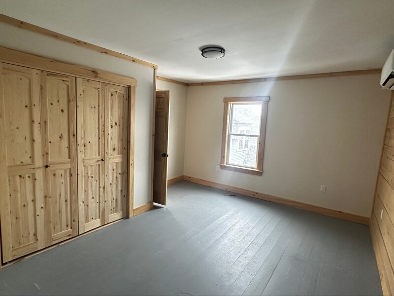 Building Photo - 38 Main St