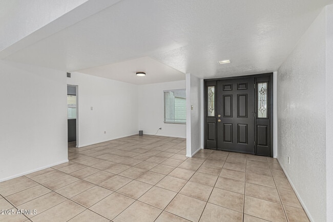 Building Photo - 16216 N 33rd Dr