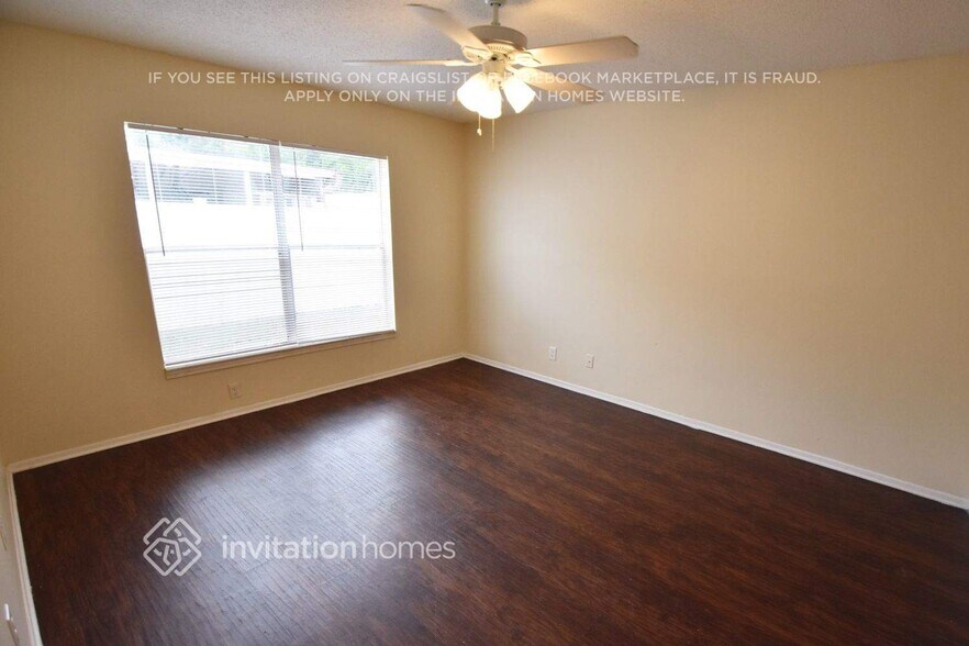 Building Photo - 7341 Crooked Lake Cir
