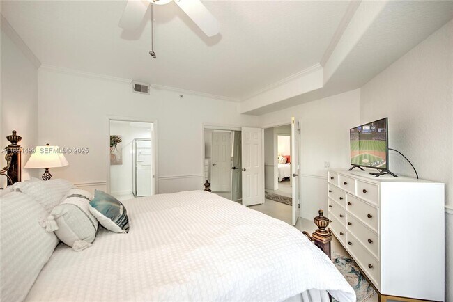 Building Photo - 8385 Whisper Trace Way