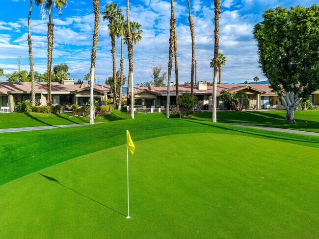 Building Photo - 321 Bouquet Canyon Dr