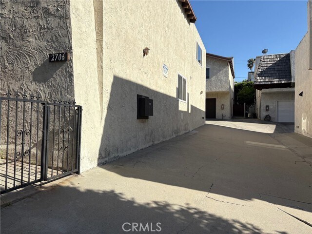 Building Photo - 2706 Voorhees Ave