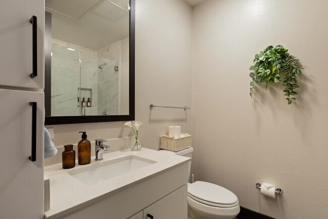 Building Photo - 9127 Research Blvd