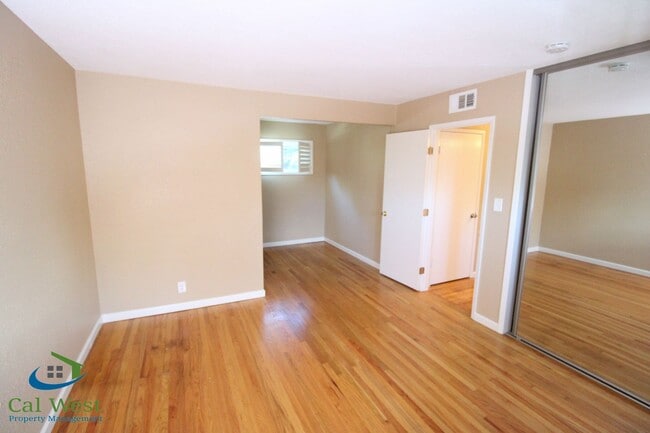 Building Photo - $4695 - 3 Bd/2 Ba Two Story Single Family Home in West San Jose