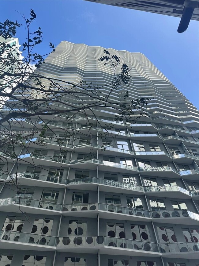 Building Photo - 77 SE 5th St