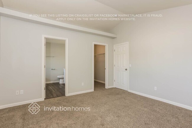 Building Photo - 7917 185th St Ct E