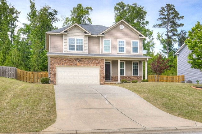 Building Photo - Canterbury Farms - 4 Bed 2.5 Bath