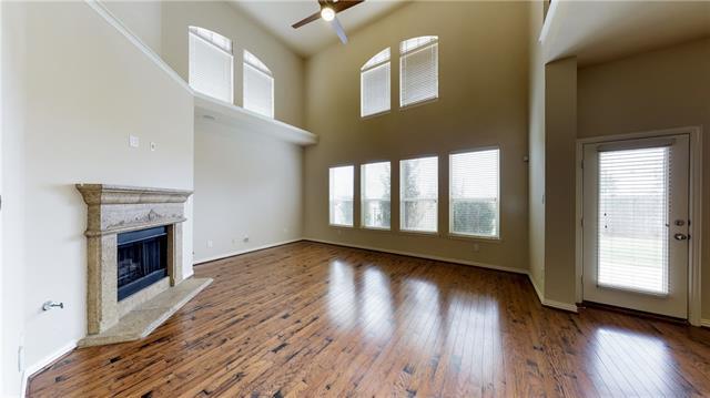 Building Photo - 7136 Playa