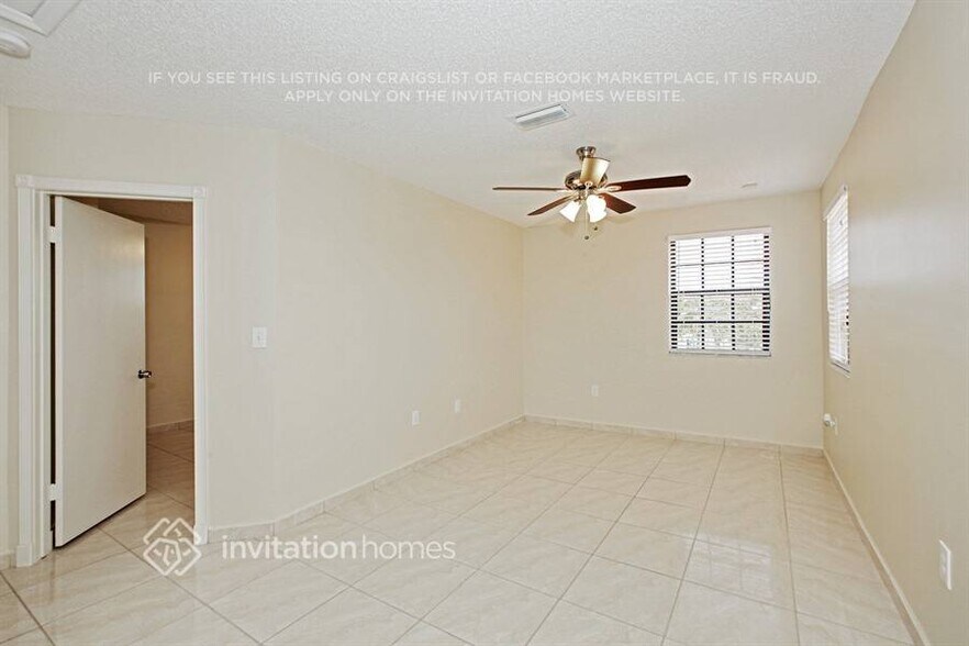 Building Photo - 15155 NW 88th Ct