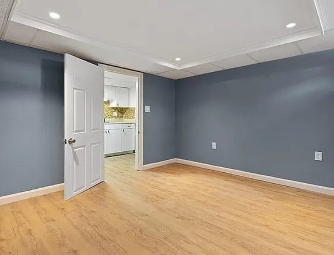 Building Photo - 289 Milton St