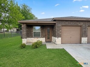 Building Photo - 1505 Shoshoni Trail