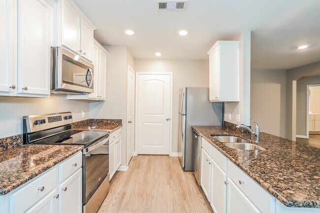 Building Photo - 26123 Hals Dr