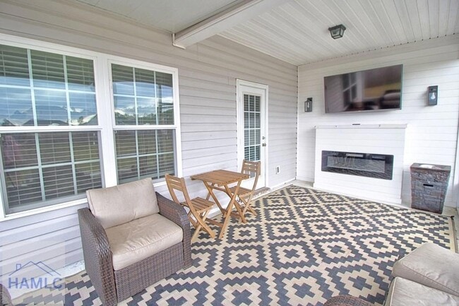 Building Photo - 1290 Windrow Dr