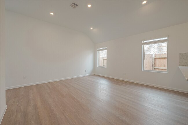 Building Photo - 27110 Angel Creek Ln