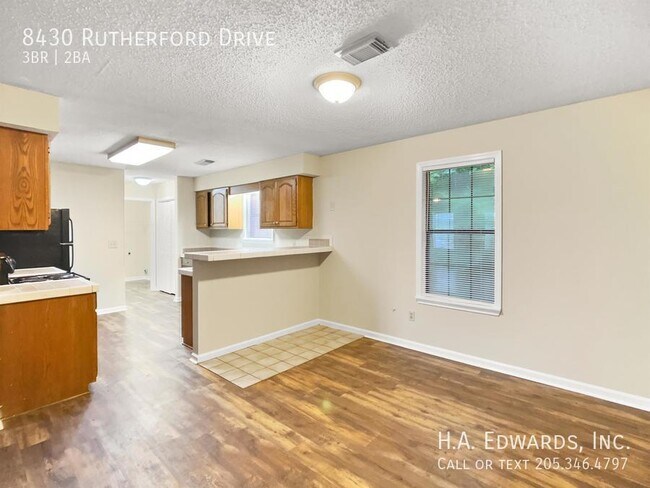 Building Photo - 8430 Rutherford Dr