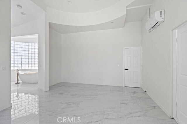 Building Photo - 1580 San Bernardino Pl