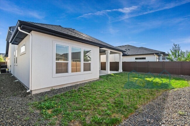 Building Photo - 10399 W Bell Fountain Dr