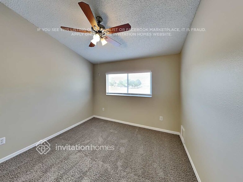 Building Photo - 11146 Sailbrooke Dr