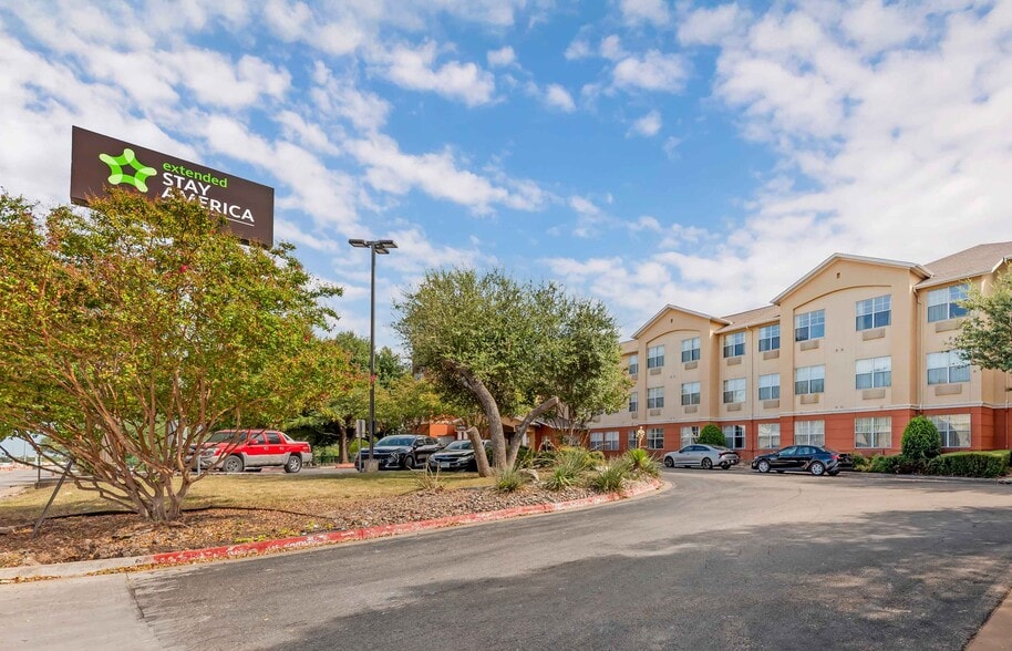 Primary Photo - Furnished Studio-Austin - Northwest - Rese...