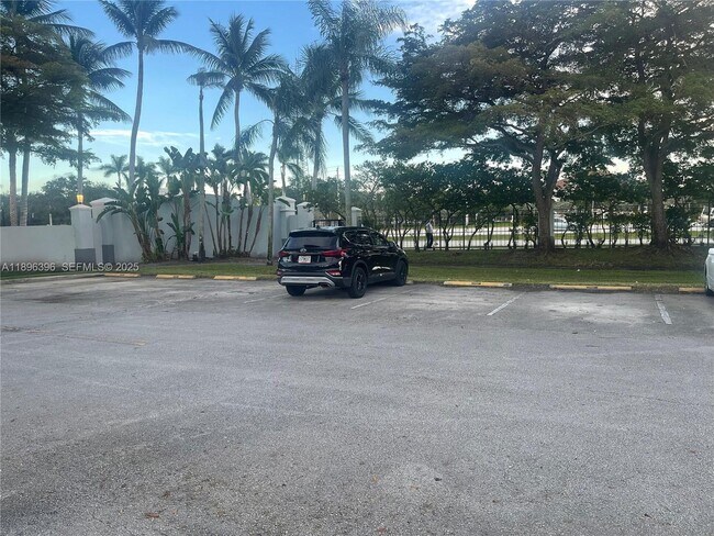 Building Photo - 9645 NW 1st Ct