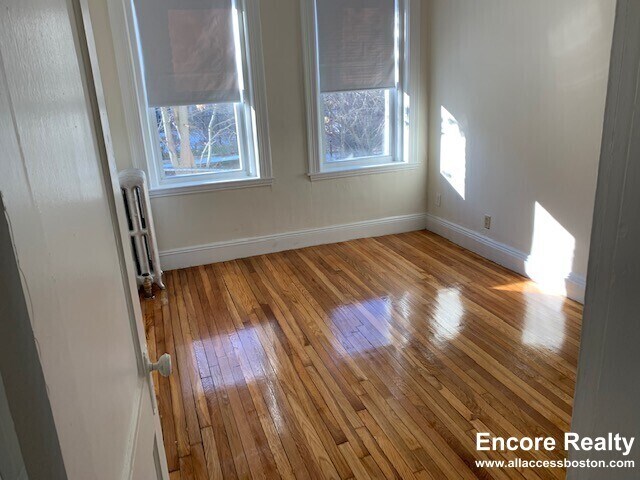 Building Photo - 9A Egremont Rd