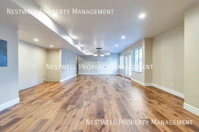 Building Photo - 10252 Eden Crest Rd