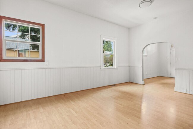 Building Photo - 70 NE Tillamook St