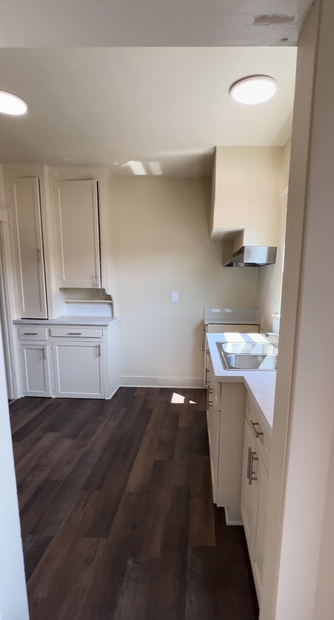 Remodel Kitchen - 123 E Avenue 44