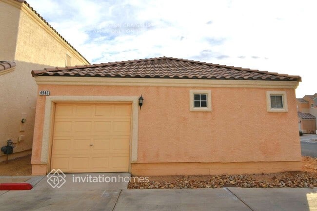 Building Photo - 4946 Attitude Ct