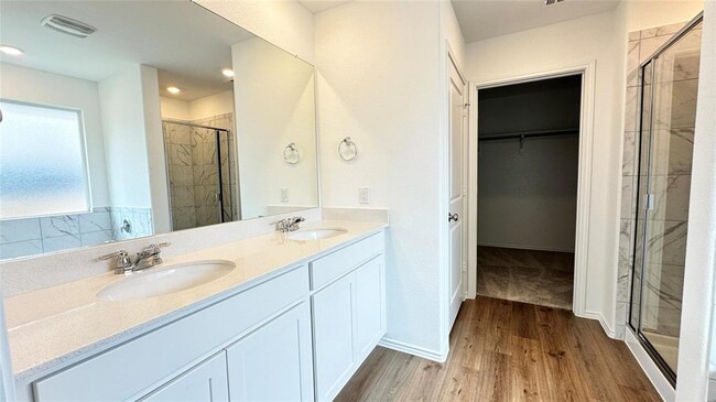 Building Photo - 187 Jeffers