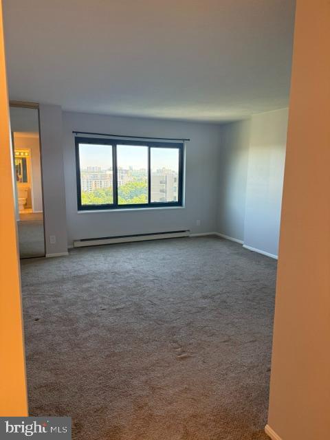 Building Photo - 307 Yoakum Pkwy