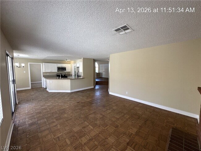 Building Photo - 115 Hanover Dr