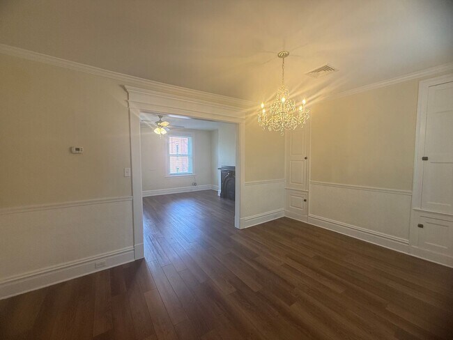 Building Photo - 36 W Pomfret St
