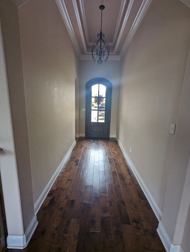 Building Photo - Beautiful 4bed/3 bath home in North Bossier