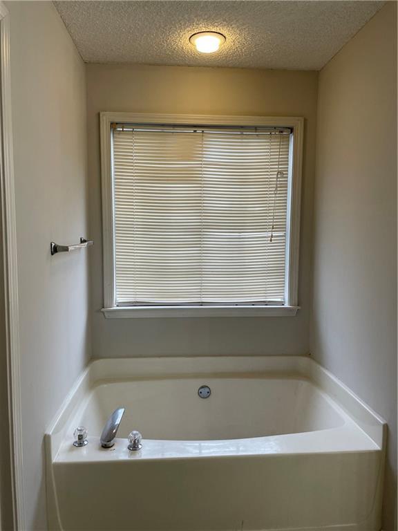 Building Photo - 2355 Black Rock Dr