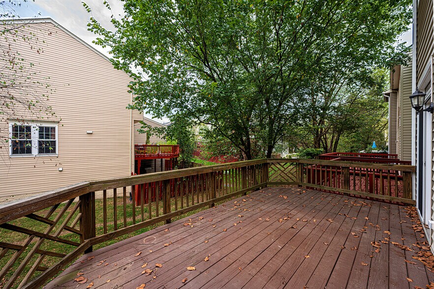 Building Photo - 43148 Katama Sq