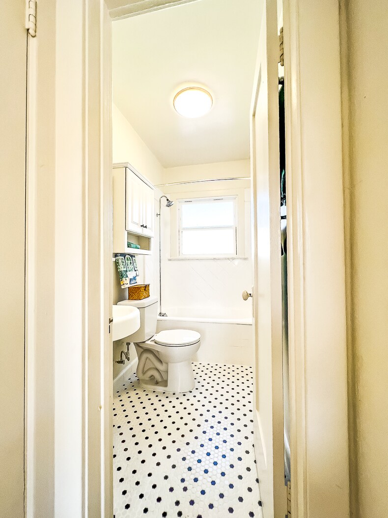 Building Photo - 239 Pacific St