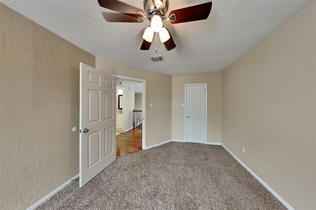 Building Photo - 2150 Paso Rello Dr