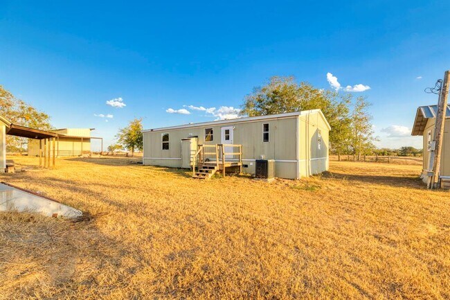 Building Photo - 645 Old Luling Rd