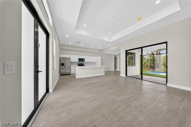 Building Photo - 1206 Moore Ave