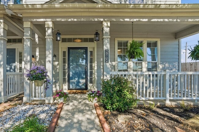 Building Photo - 29702 Sullivan Oaks Dr