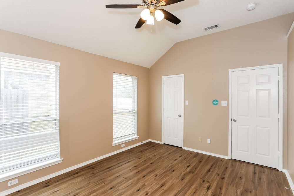 Building Photo - 1322 Riverview Ln