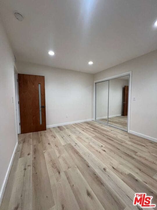 Building Photo - 853 S Bedford St