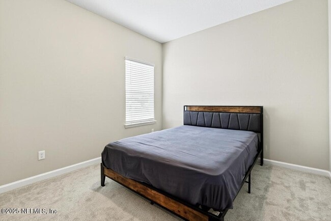 Building Photo - 542 Silver Landing Dr