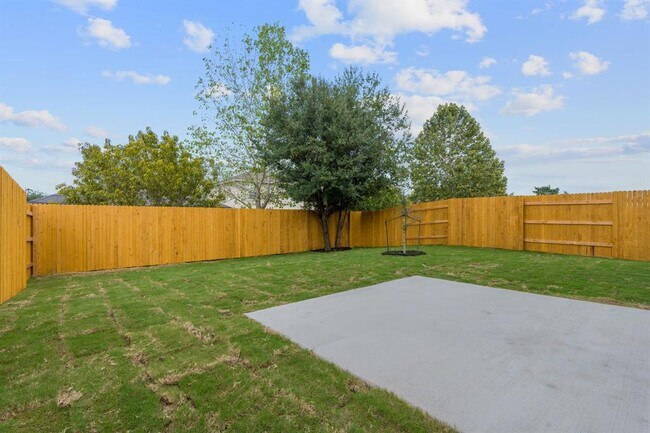 Building Photo - 7916 Andravida Dr