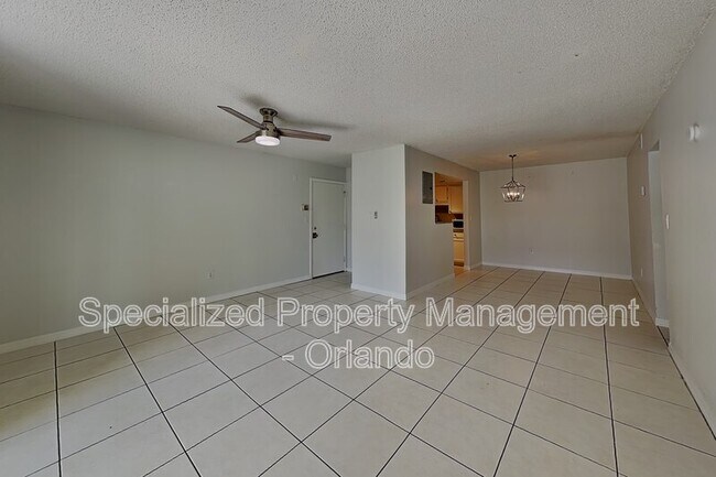 Building Photo - 310 Cherokee Ct