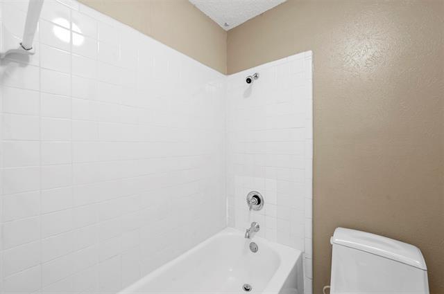 Building Photo - 14800 Enterprise Dr