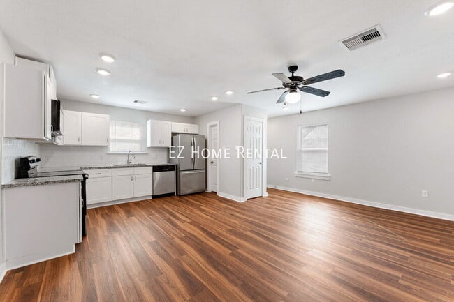 Building Photo - 8617 Clarington St