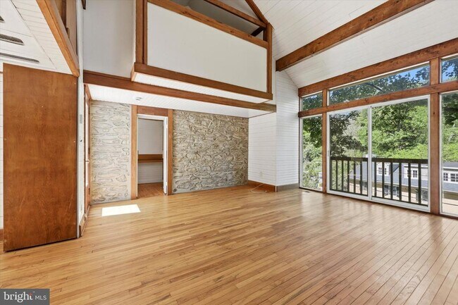 Building Photo - 803 Mill Creek Rd