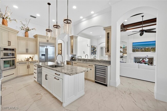 Building Photo - 403 Seabee Ave